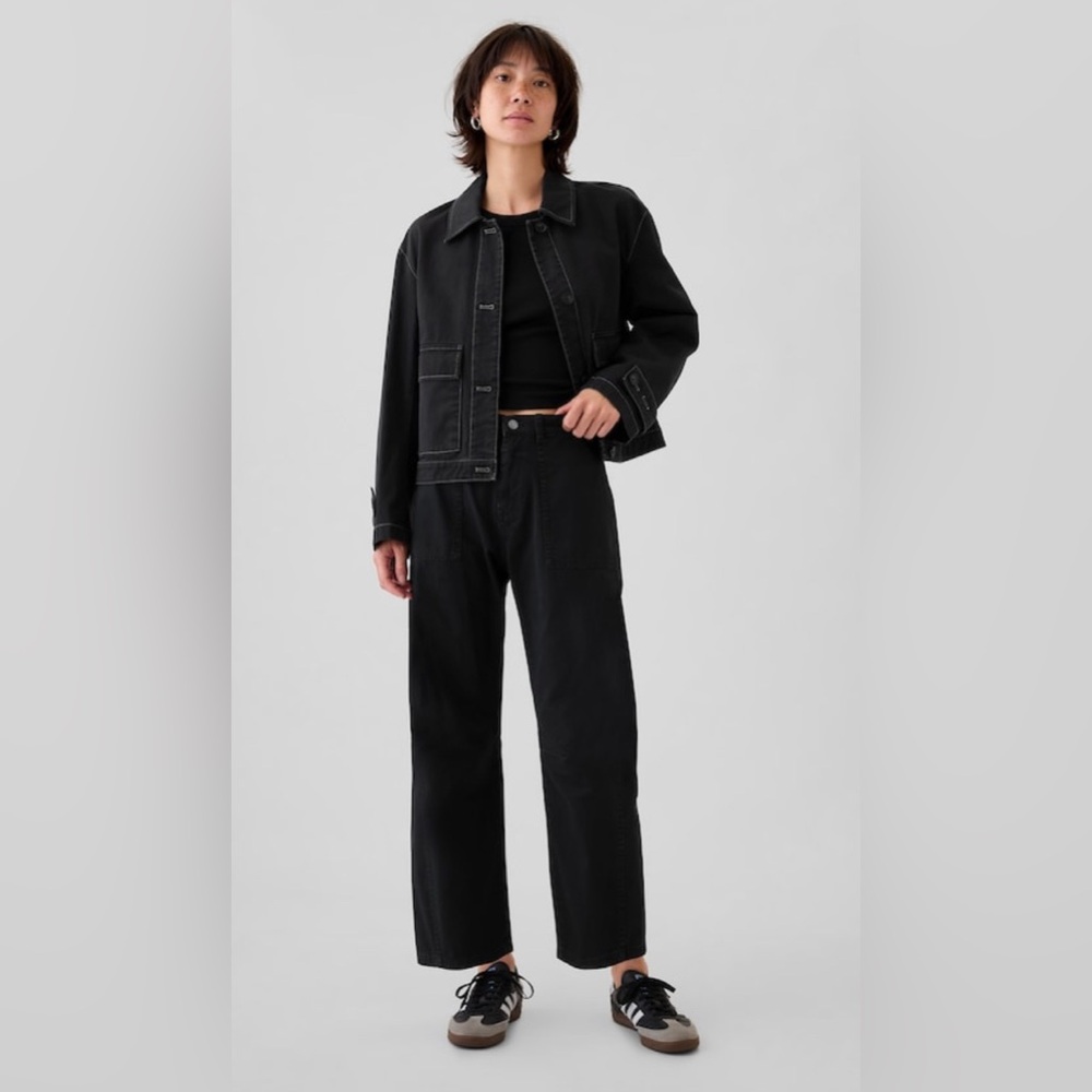 GAP Mid Rise Twill Pants